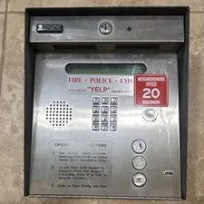 DoorKing 1835-080 Wired Door Entry System LCD Display Indoor Outdoor