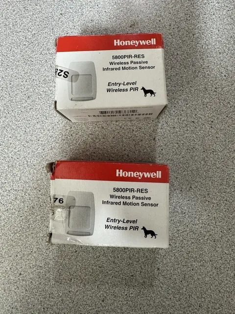 Lot Of 2 Honeywell 5800PIR-RES Wireless PIR