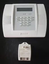 Honeywell L3000 LYNX Plus - Burglar Security Alarm Control Panel