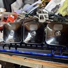 Blink Outdoor or Indoor (3rd Gen) cameras 3 Pack With Mounts.- For Parts/Repair