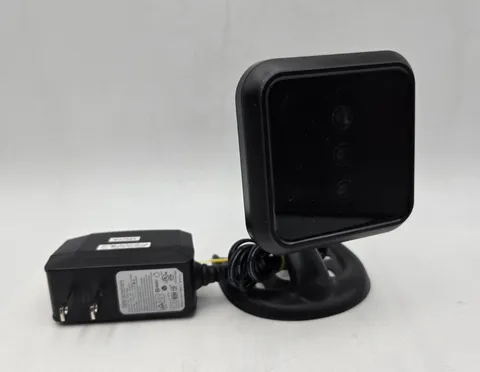 ADT RC8025B-ADT Wireless Network Security Camera w/ Power Adapter Powers On Test