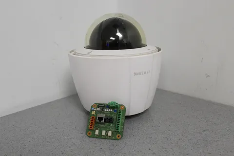Samsung Network Camera SNP-5200HN HD Network PTZ Dome Camera
