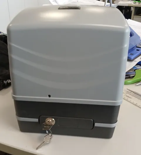 CIA GEAR MOTOR FOR SLIDING GATES UP TO 600 KG (WITHOUT BOARD)