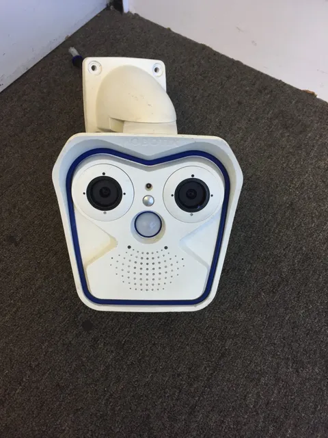 Mobotix AG M16 Dual Lens Outdoor Professional Security Camera needs reset