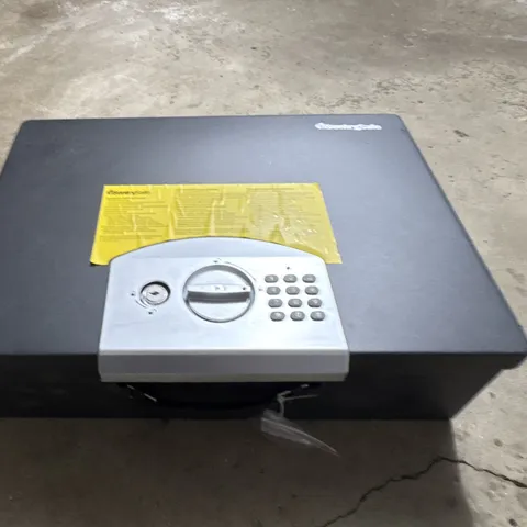 SentrySafe Digital Keypad Safe w/ Key Override, Programmable Metal Black/Silver