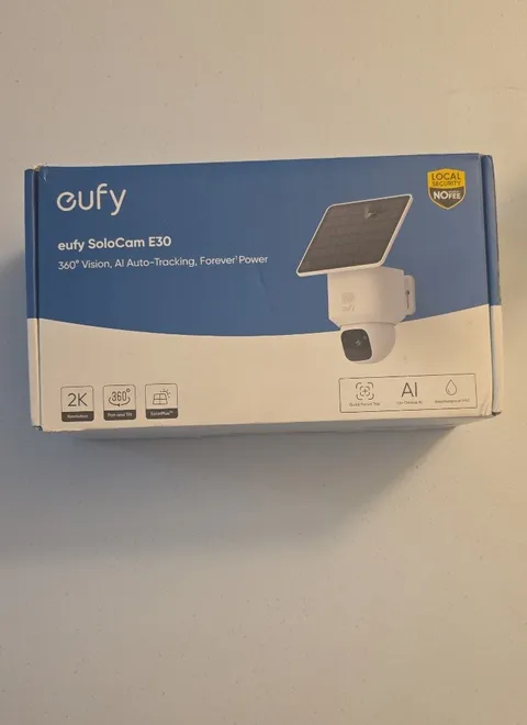 New Sealed eufy SoloCam E30 2K Solar Security Camera 360° AI Tracking 1-Pack