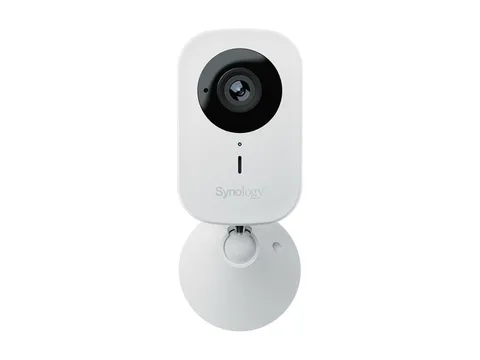 Synology CC400W_97 Compact AI-Powered Wi-Fi Camera