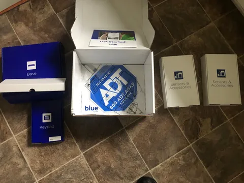 Blue by ADT Security System BASE KEYPAD DOOR/WINDOW SENSORS, MOTION SENSORS N711