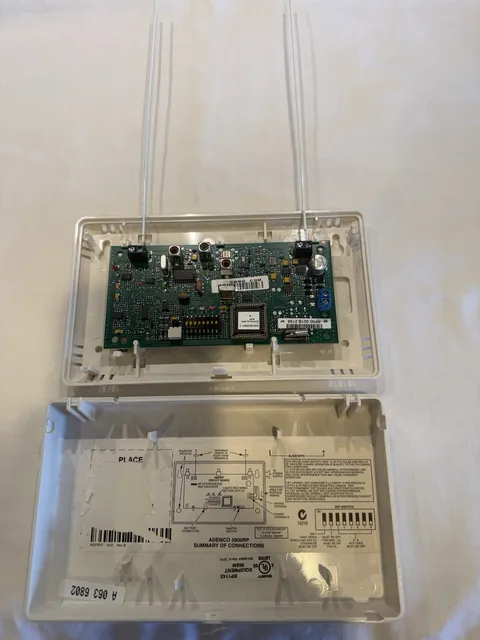 Honeywell Ademco Wireless Repeater 5800RP USED