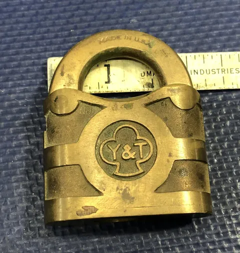 Yale & Towne Y&T Brass Padlock pad lock vintage clover leaf