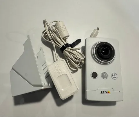 Axis M1065-LW Wireless Wi-Fi IP Security Camera Full HD Night Vision Indoor