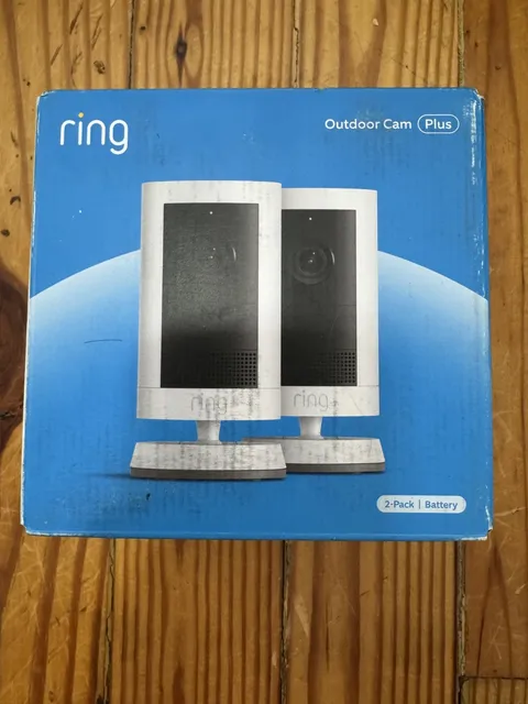 Ring Outdoor Cam Plus, 2 Pack White - Battery Powered - 2K Video NEW & SEALED