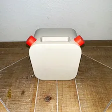 Yoto Yoto Player Wi‑Fi Smart Speaker White/Orange w/ Wall Plug‑In Adapter