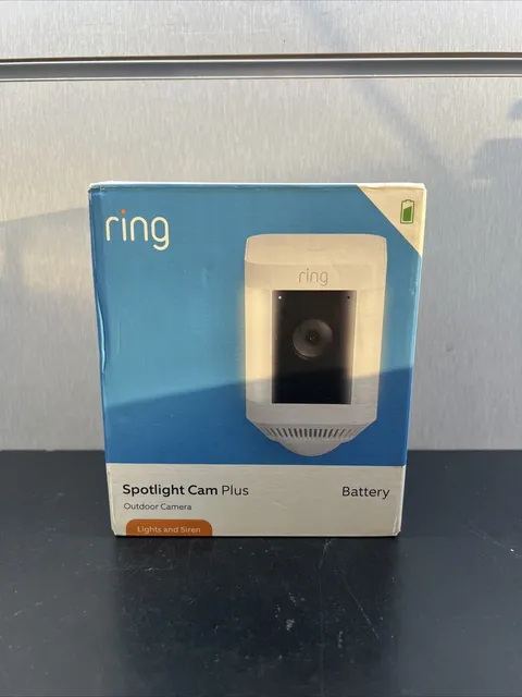 Ring - Spotlight Cam Plus Outdoor/Indoor Wireless 1080p Battery Camera - White