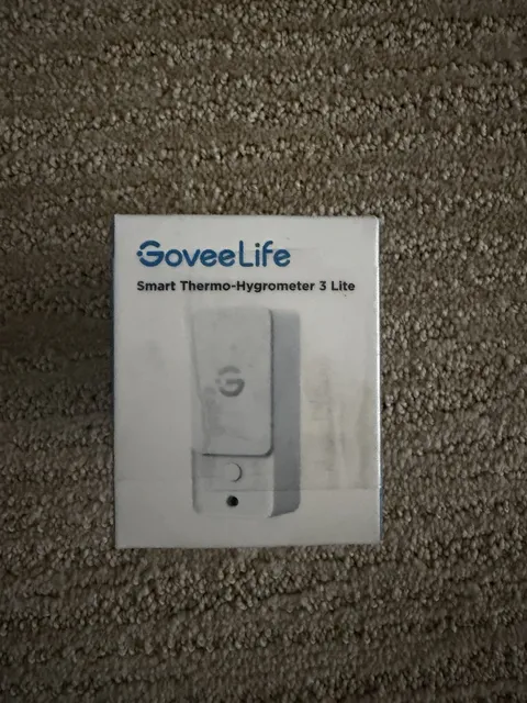 GoveeLife Smart Gateway 2 with Smart Thermo-Hygrometer 3 Lite NEW