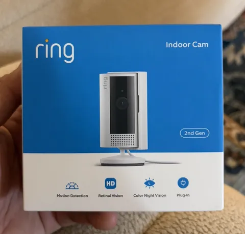 Ring Indoor Cam 2nd Generation Plug-In Security Camera 1080p White New Sealed !