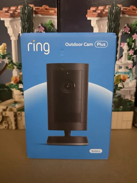 Ring Outdoor Cam Plus Battery 2K HD Smart Security Camera Black