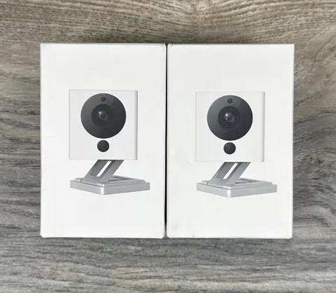 2 Wyze Cam 1080p HD Indoor Wireless Smart Home Security Cameras Model WYZEC1 NEW