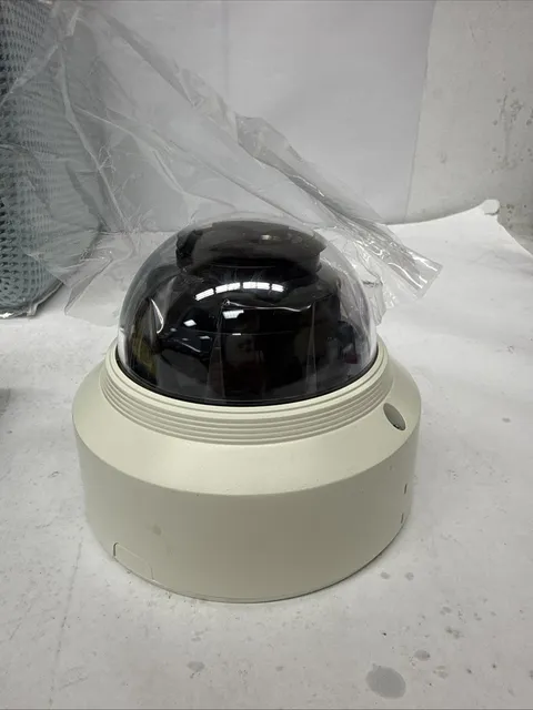 Wisenet XND-6080RV Wired IP/Network Dome Security Camera Indoor/Outdoor
