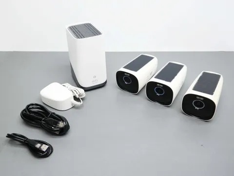 eufy eufyCam S330 T88721W1 Solar Power Wire-Free Security 3-Camera Kit