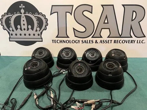 COP-USA CD39IR-VPEN-B 1/3”COLOR CCD 700TVL Outdoor/Indoor Dome Camera *Lot of 7*