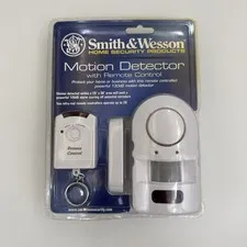 Smith & Wesson Motion Detector Home Security with Remote Control  050062 New