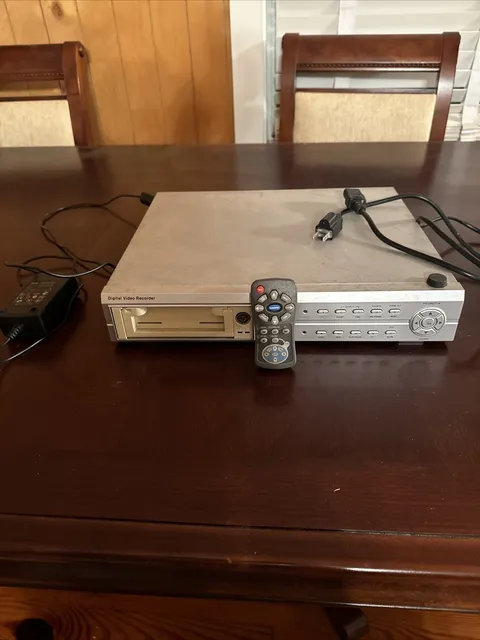 KTC &Co KVR-B004 Digital Video Recorder Untested
