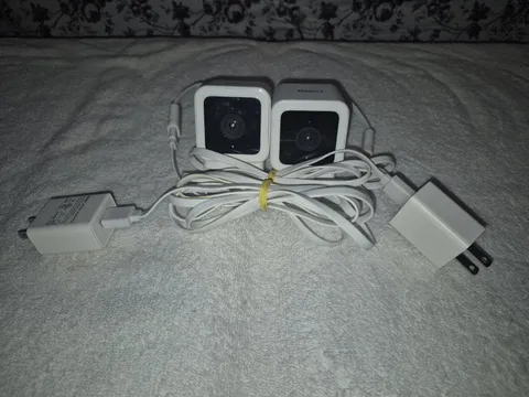 ROKU Indoor Cameras  Two  Used SE
