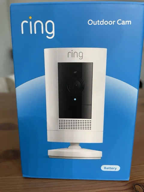 Ring Outdoor Cam Battery-Powered Outdoor Security Camera WiFi Wireless