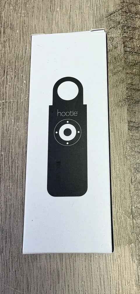 Hootie Personal Safety Alarm for Women, Men, & Kids Keychain Alarm NIB Black