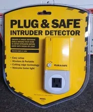 Plug and Safe Mobile Intruder Detector Alarm Model PS8 New In Package 