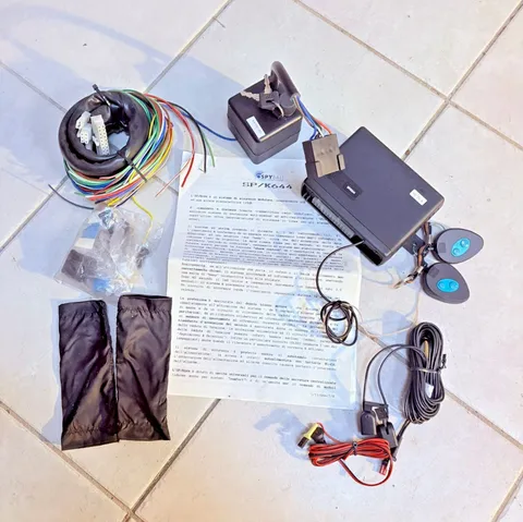 Spyball SP/K644 Anti-Theft Complete with Keys and Remote Controls