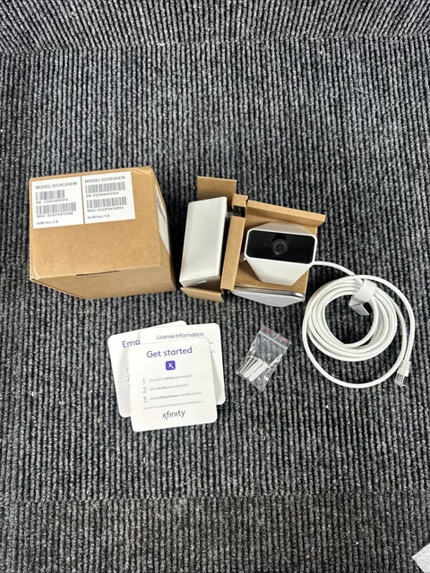 Xfinity XCAM2 HD Security Motion Camera Indoor/Outdoor w/power adapter