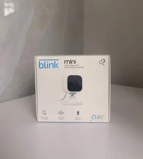 Blink Mini Indoor Plug-In Live HD Smart Security Camera (New in Box)