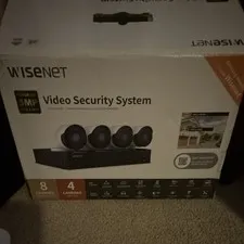 Wisenet SDH-B84045BF 8-Channel Wired NVR System 4 Cameras 5MP 1TB