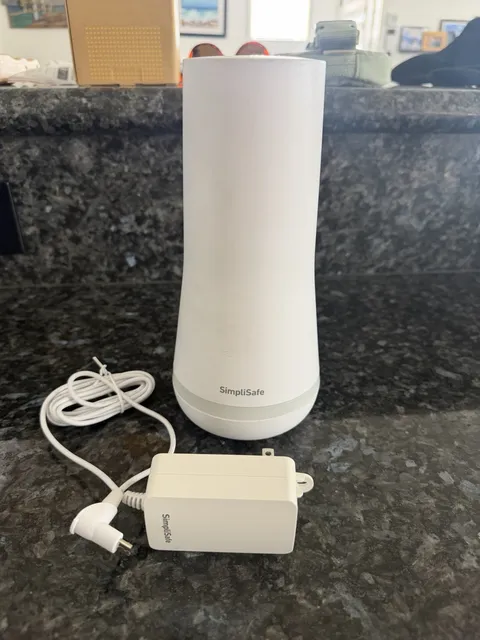 SimpliSafe SSBS3 3rd Gen Base Station Only Home Security System White Power Cord