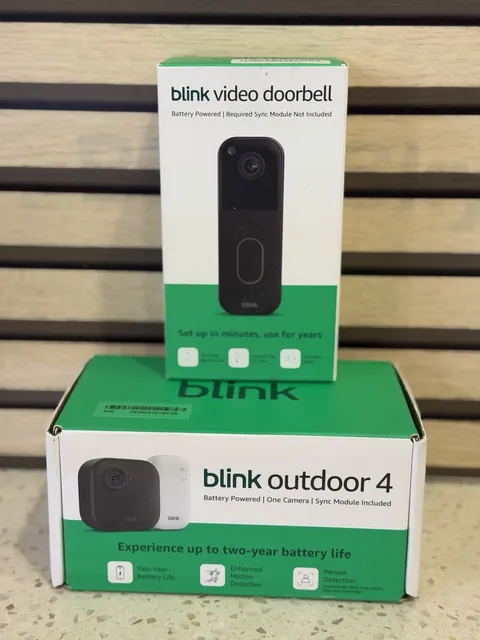 Blink Outdoor 4 Wireless Camera Security System & Blink Video Doorbell BUNDLE