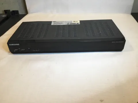 SAMSUNG DIGITAL VIDEO RECORDER SDR-5100N. READ.