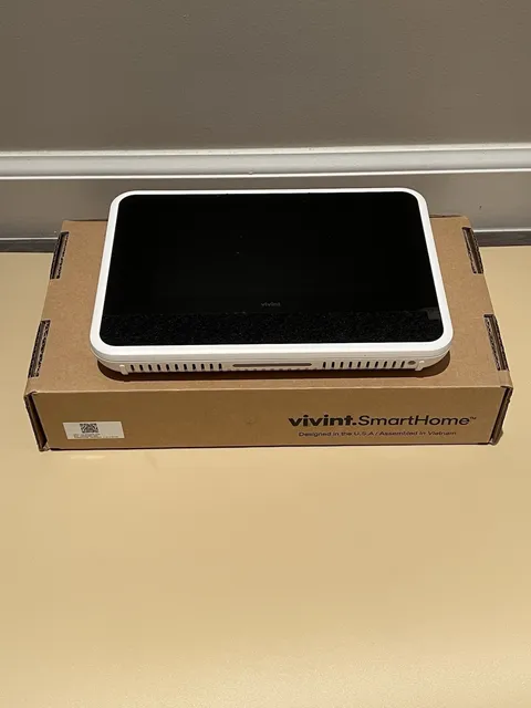 Vivint Smart Hub Control Panel VS-SH2000-C00