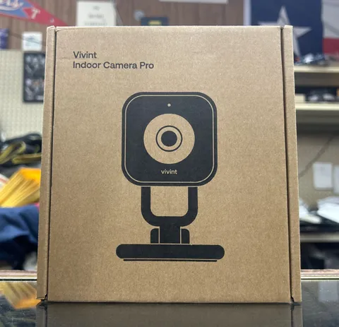 Vivint Indoor Camera Pro 1080p Wi-Fi Wired Indoor IP Camera VS-IDC350-GRY SEALED