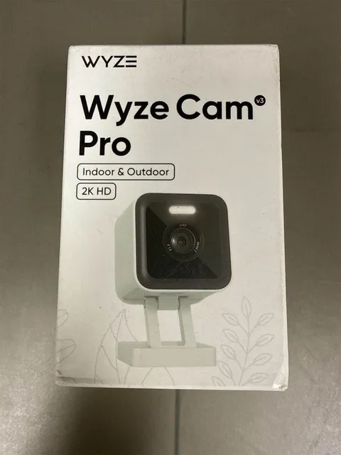 Cam V3 Smart Home Security Camera, Indoor/Outdoor Use, IP65-Rated 1080p Plug-in,