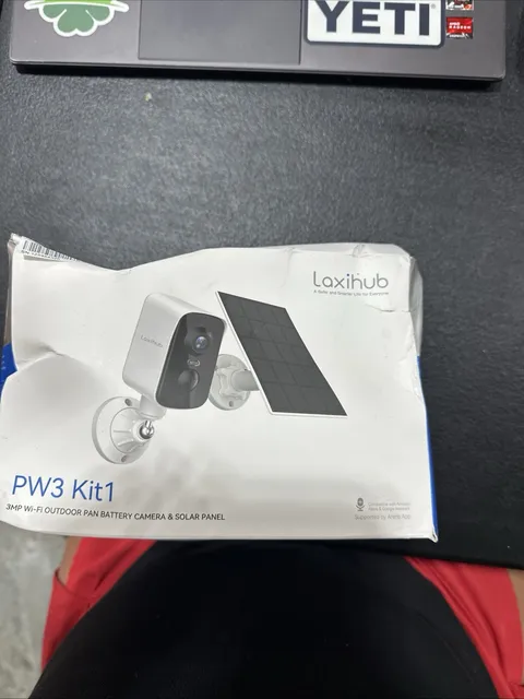 Laxihub W2 3MP Outdoor Wi-Fi Battery Camera KIT with solar panel SEALED