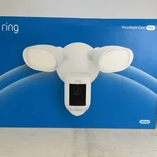 Ring floodlight cam pro wired 