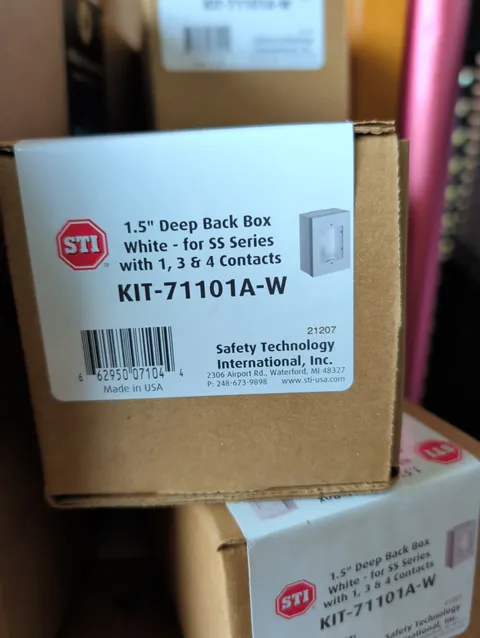 Sti Kit-7110a-w Back Box For SS Series