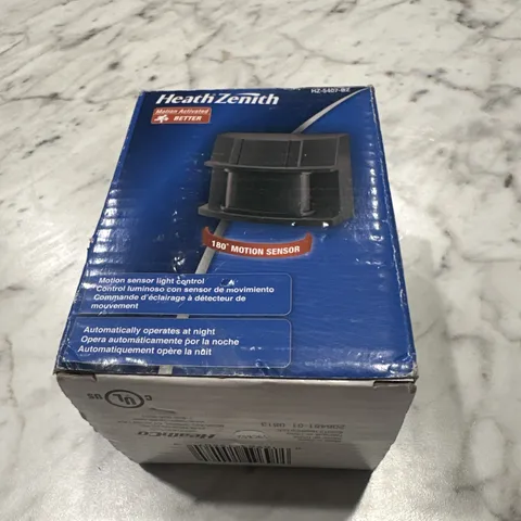 HeathZenith HZ-5407-BZ Wired Motion Sensor Light Indoor/Outdoor Black