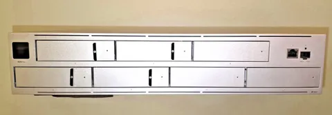 Ubiquiti Network Video Recorder UNVR-PRO (F21)