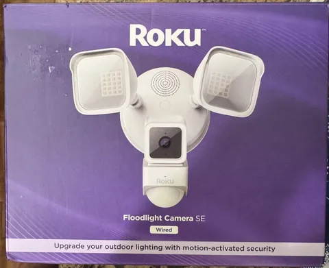 Roku Smart Home Floodlight Camera SE Wi-Fi Connected, Wired Surveillance Camera