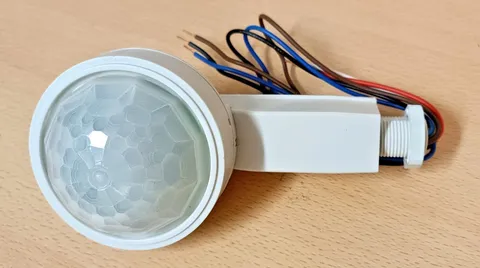 CP Electronics EBDHS-MB-DD batten mounted PIR detector