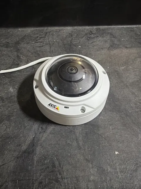 Axis Communications M3027-PVE Network Camera