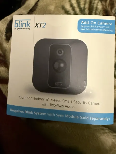 Blink XT2 Wi-Fi 1080p Indoor/Outdoor Security Camera - Black (53-020303) OpenBox